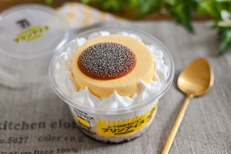 セブンだけで買える「プリンアイス」は実物をそのまま冷凍したような味。たまごのコクたっぷりで贅沢【365日アイス女子】の画像