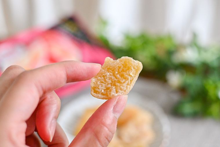 ダイソーで「しっとり果実」が売れてる⁉︎ ドライフルーツとは思えない衝撃食感がSNSでヒットの画像