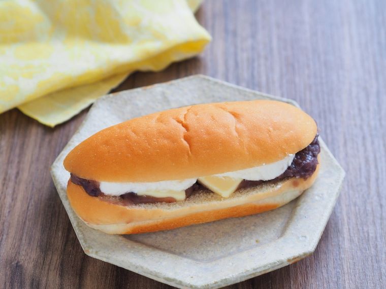 あんバターファンに捧ぐ!ローソンの新作おやつコッペはパンなのにゴクゴクいける!?の画像