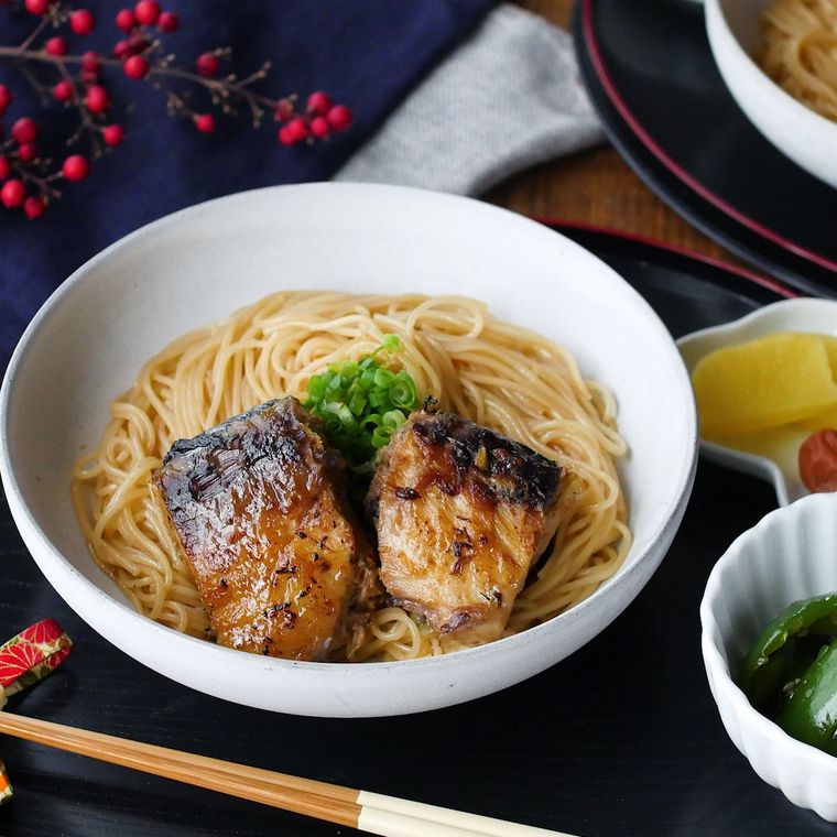 器に盛られた鯖そうめん