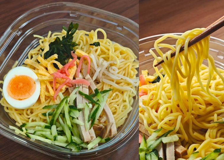 セブンイレブンの冷し中華を食べている様子