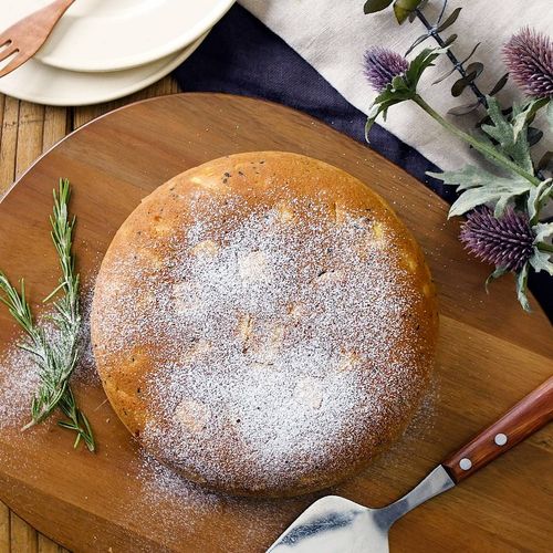 炊飯器で作るさつまいもケーキ Macaroni