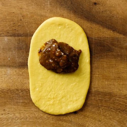 揚げないカレーパン Macaroni