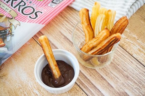 業務スーパー 冷凍チュロス を実食レビュー 揚げない作り方もご紹介 2ページ目 Macaroni