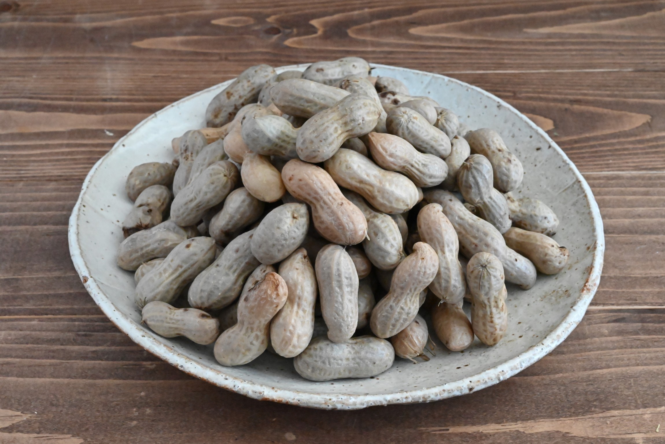 ホクホク食感を楽しもう 生の落花生の塩ゆで方法 保存方法 Macaroni