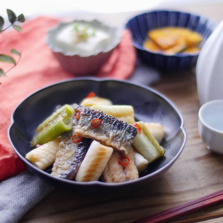 器に盛られたさんまの南蛮漬け