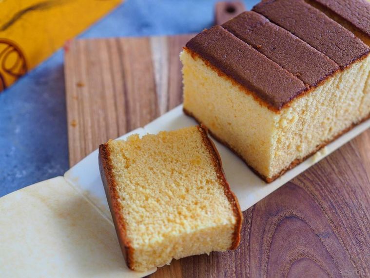 皿に出した五三焼カステラ