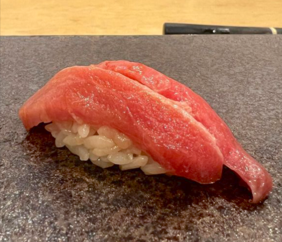 名古屋で行くべき寿司店10選！人気のミシュラン店から老舗の名店まで - macaroni