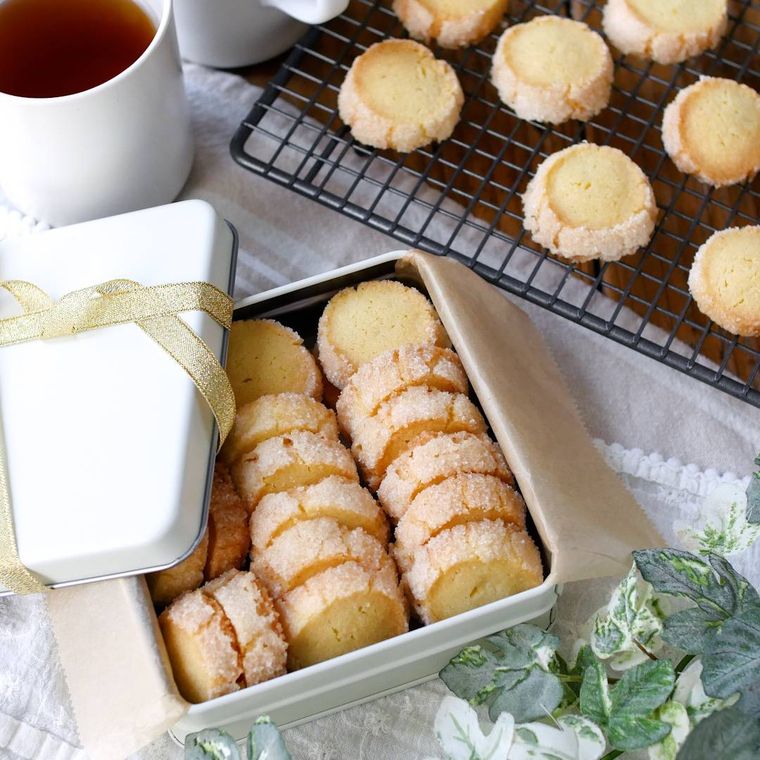 白い缶に入ったサブレディアマン