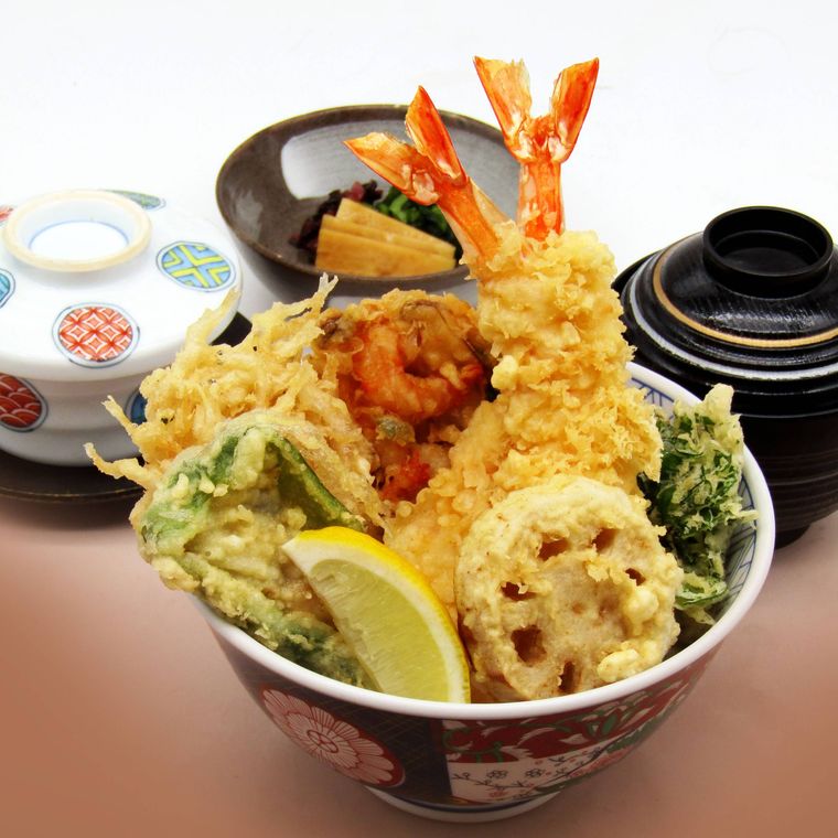 天丼が置かれている