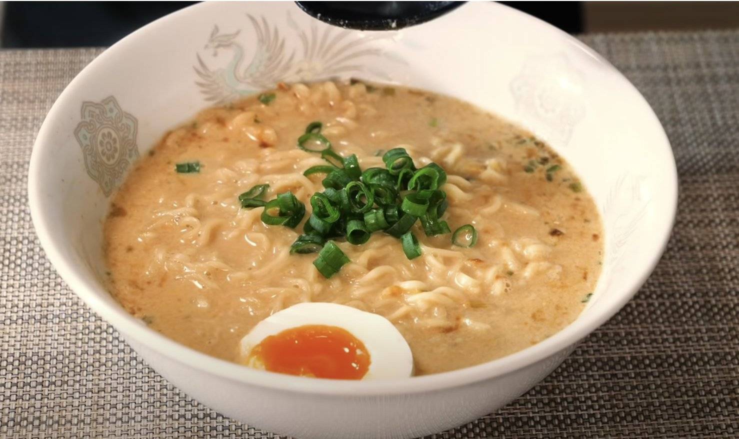 サッポロ一番味噌ラーメンアレンジ