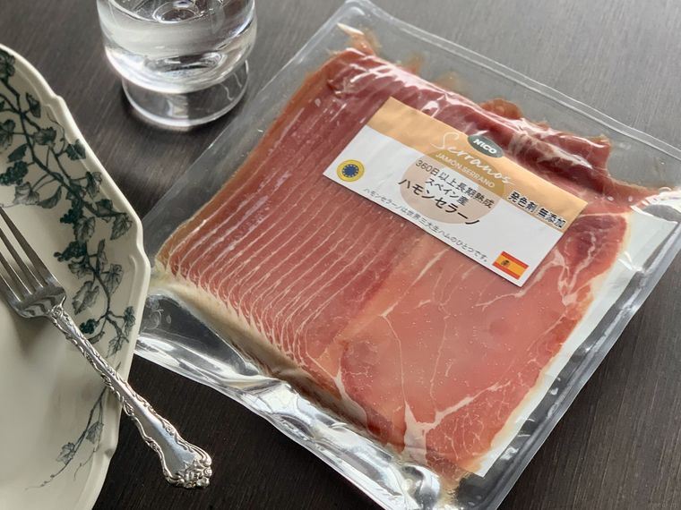 オーケーストアハモンセラーノのパッケージ