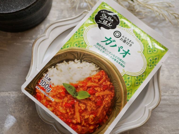 白いさらにのった西友のガパオパッケージ