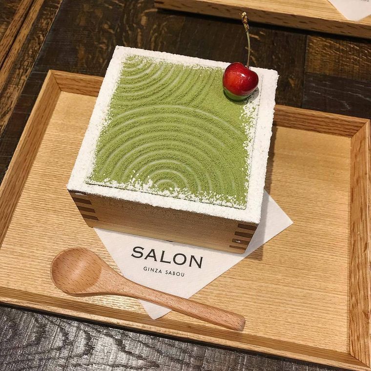 サロンギンザサボウの枡パフェ