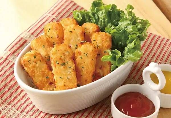 皿に盛られたローステッドポテト