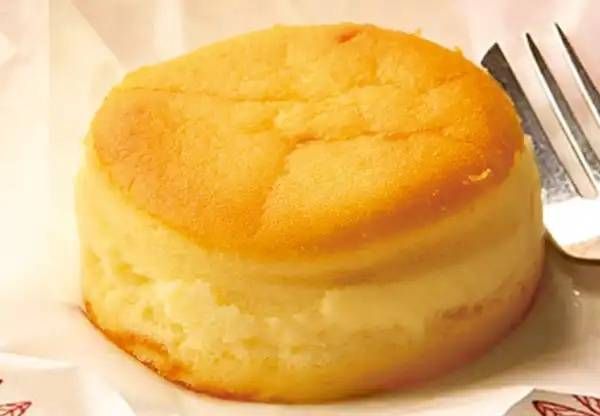 チーズケーキが置かれている