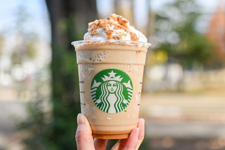 スターバックスバターキャラメルミルフィーユフラペチーノ