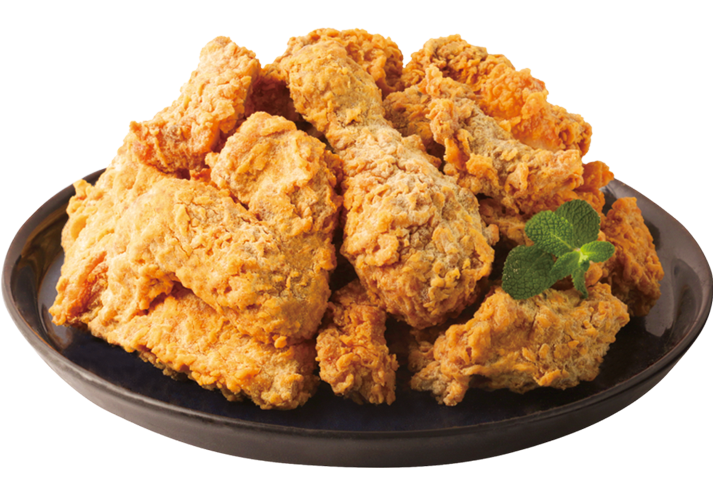 皿に盛られたフライドチキン