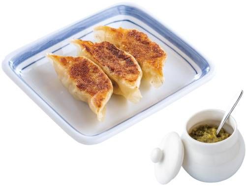 リンガーハットのぎょうざ3個