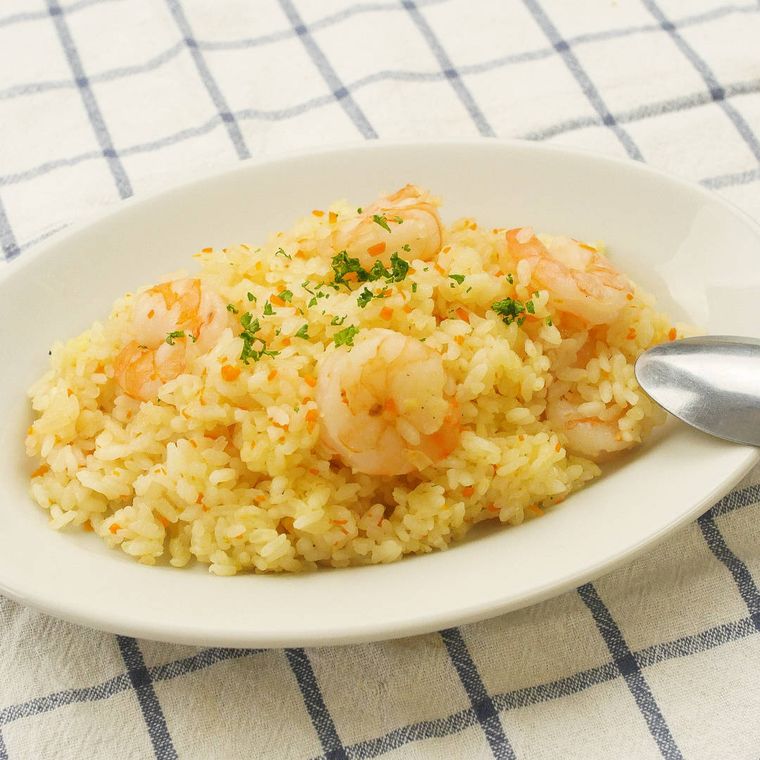 エビが入ったピラフ