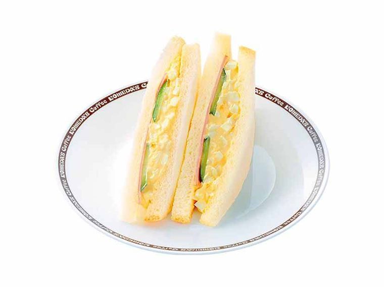 皿に盛られたミニサンド