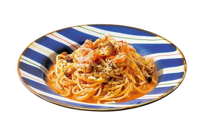 海老と帆立のトマトクリームパスタ