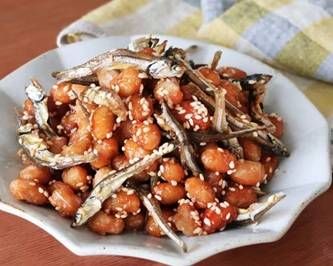 大豆と小魚のカリカリ甘辛揚げ