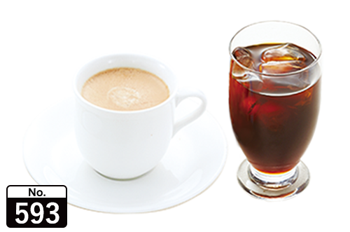 カフェラテとアイスコーヒーが置かれている