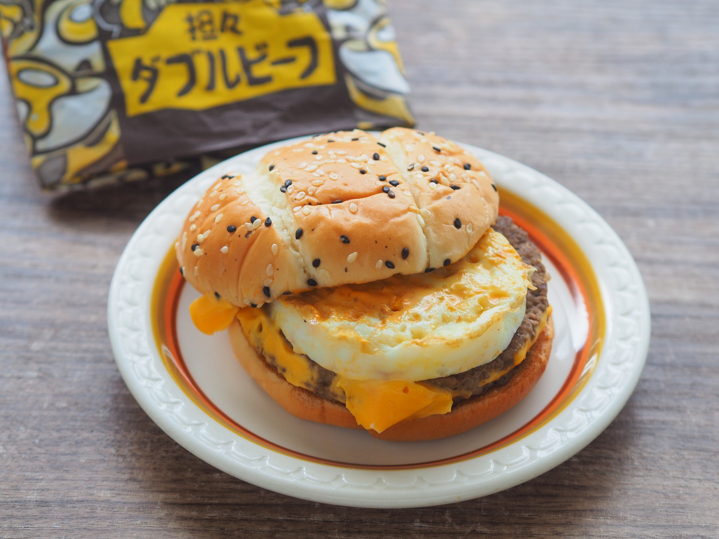 マクドナルド初「アジアンバーガー」全3種食べ比べ！一番おいしい新作はこれ macaroni