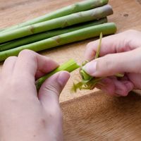 【作り方】卵焼き器でアスパラハンバーグ