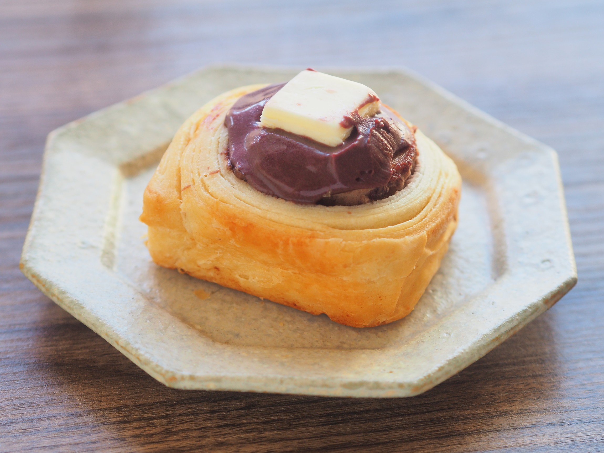 あんバター党に捧ぐ！ローソン「あんバターデニッシュロール」はレンジ