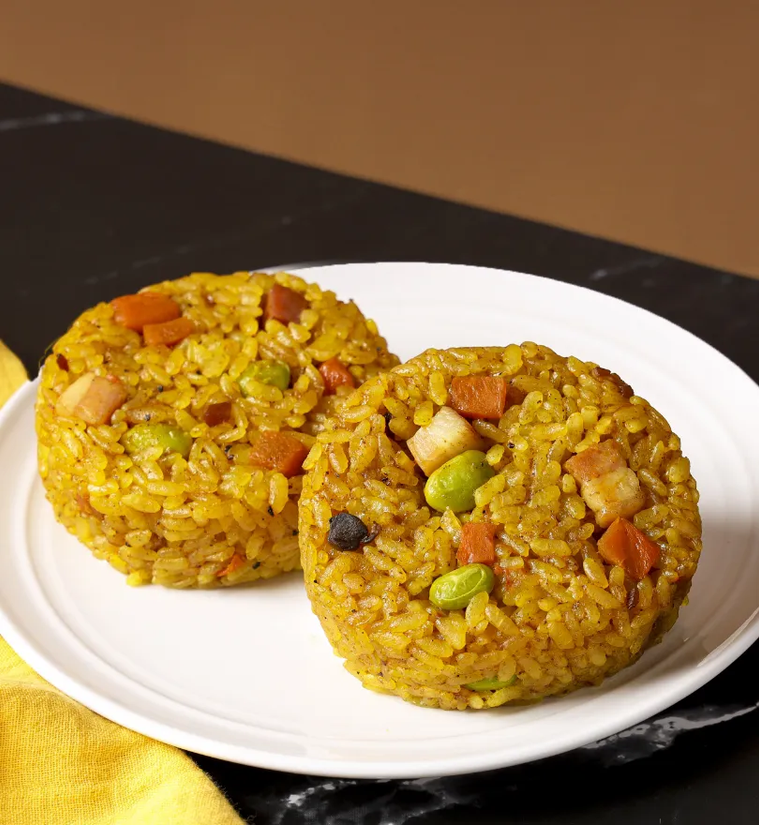 銀座デリー監修 スパイスドライカレーおむすびのイメージ