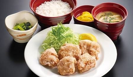 ジョイフル塩唐揚げ定食のイメージ