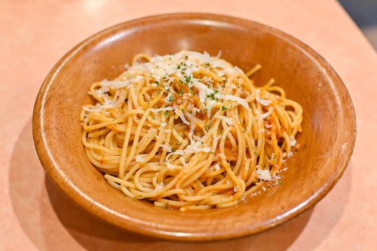 サイゼリヤのミートソースのボロニア風のアップ