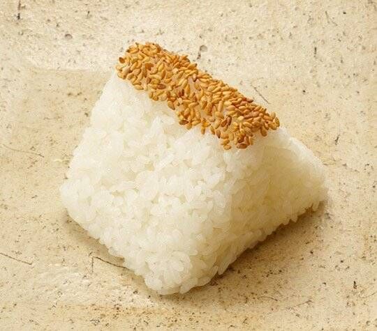 権兵衛の塩むすびのアップ