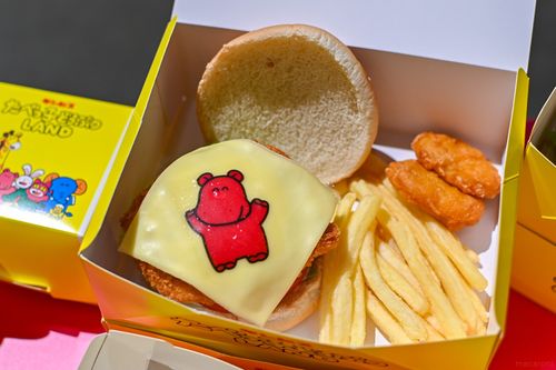 ハンバーガーセット♪うさぎバーガー♪メロンソーダー♪ナゲット 
