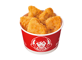 紙バスケットに入ったチキンナゲット