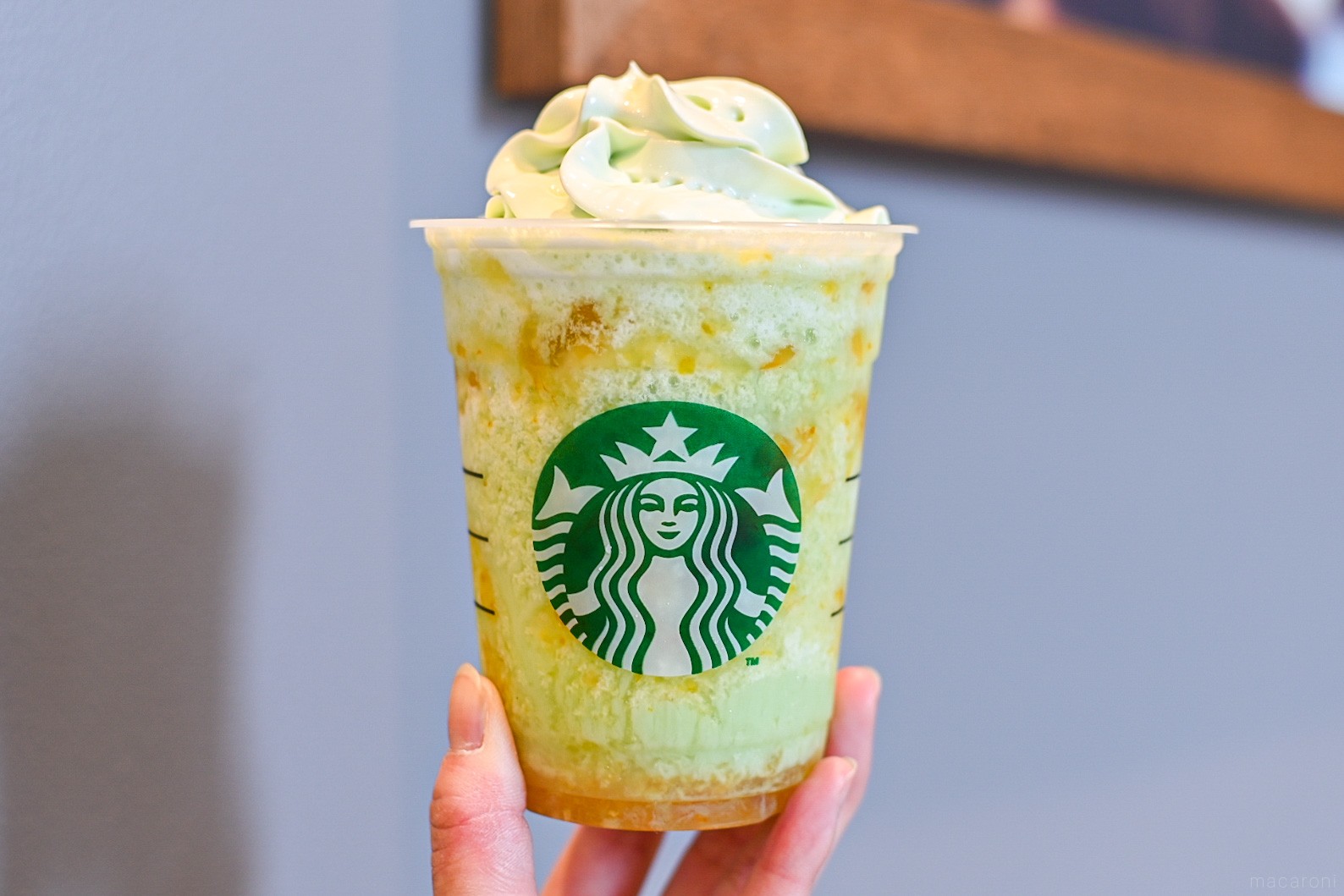 スタバ新作「メロンフラペチーノ®」の正解カスタム!濃厚さが スタバ新作「メロンフラペチーノ®」の正解カスタム!濃厚さが