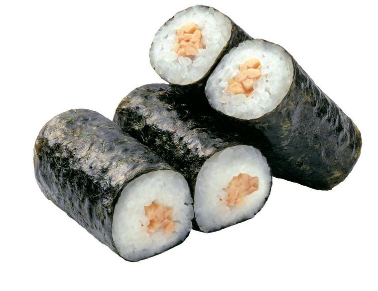 納豆巻が置かれている