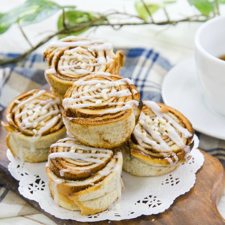 シナモンロールが置かれている