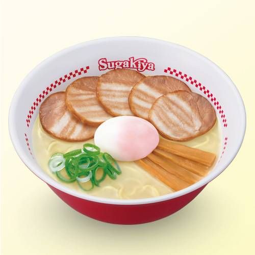 チャーシュー、半熟玉子、メンマなどがのったラーメン