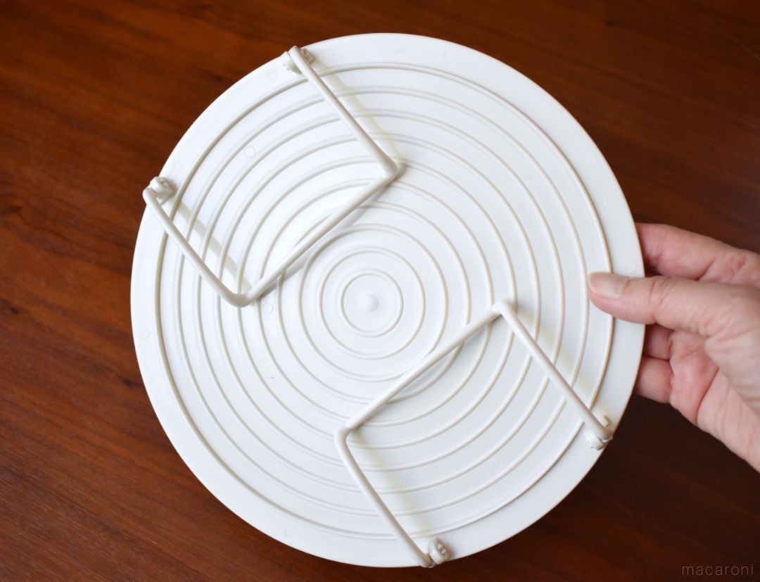 3COINSの人気アイテム「2段レンジトレイ」の使い勝手を検証。本当に