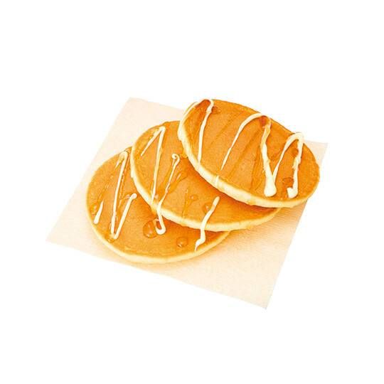 パンケーキが3枚置かれている