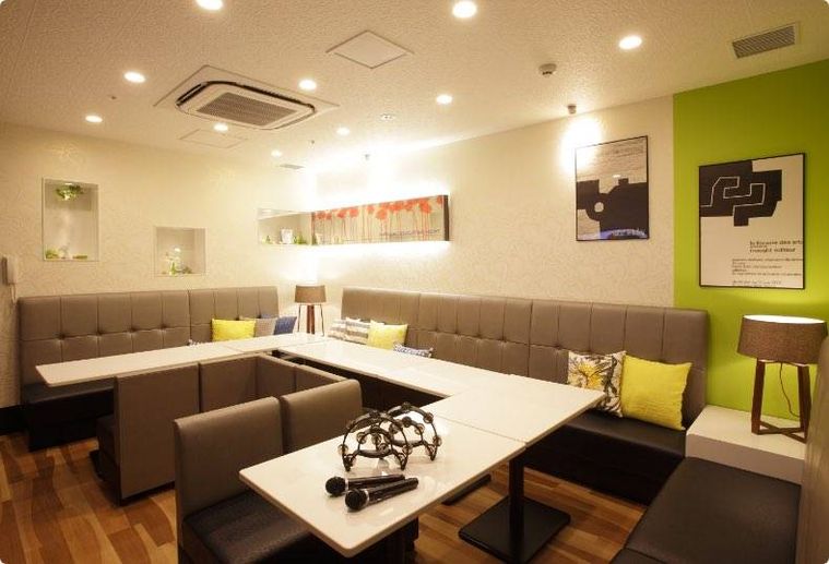 ビッグエコーのパーティールーム