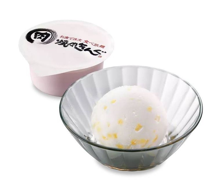 器に盛られたシャーベット