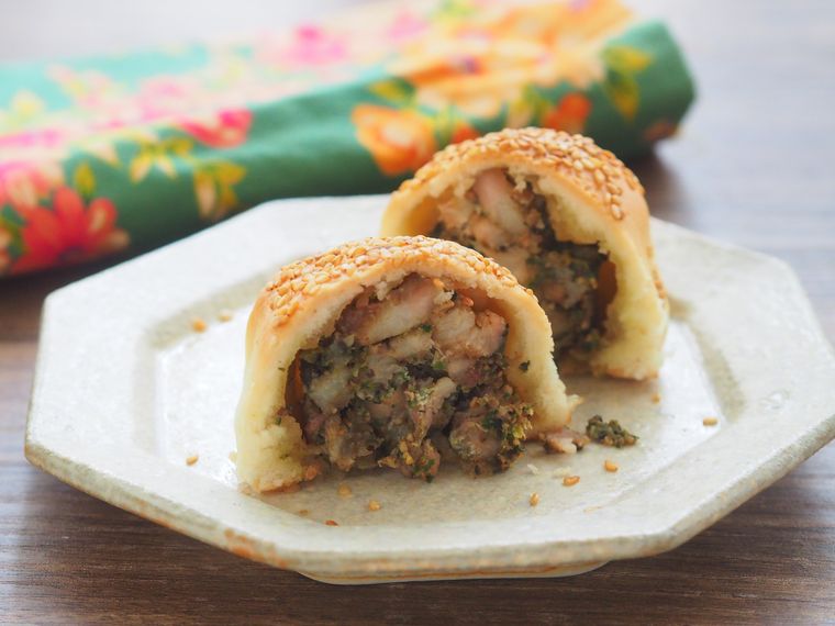 半分に切った胡椒餅