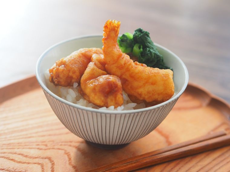 えび天がのった天丼