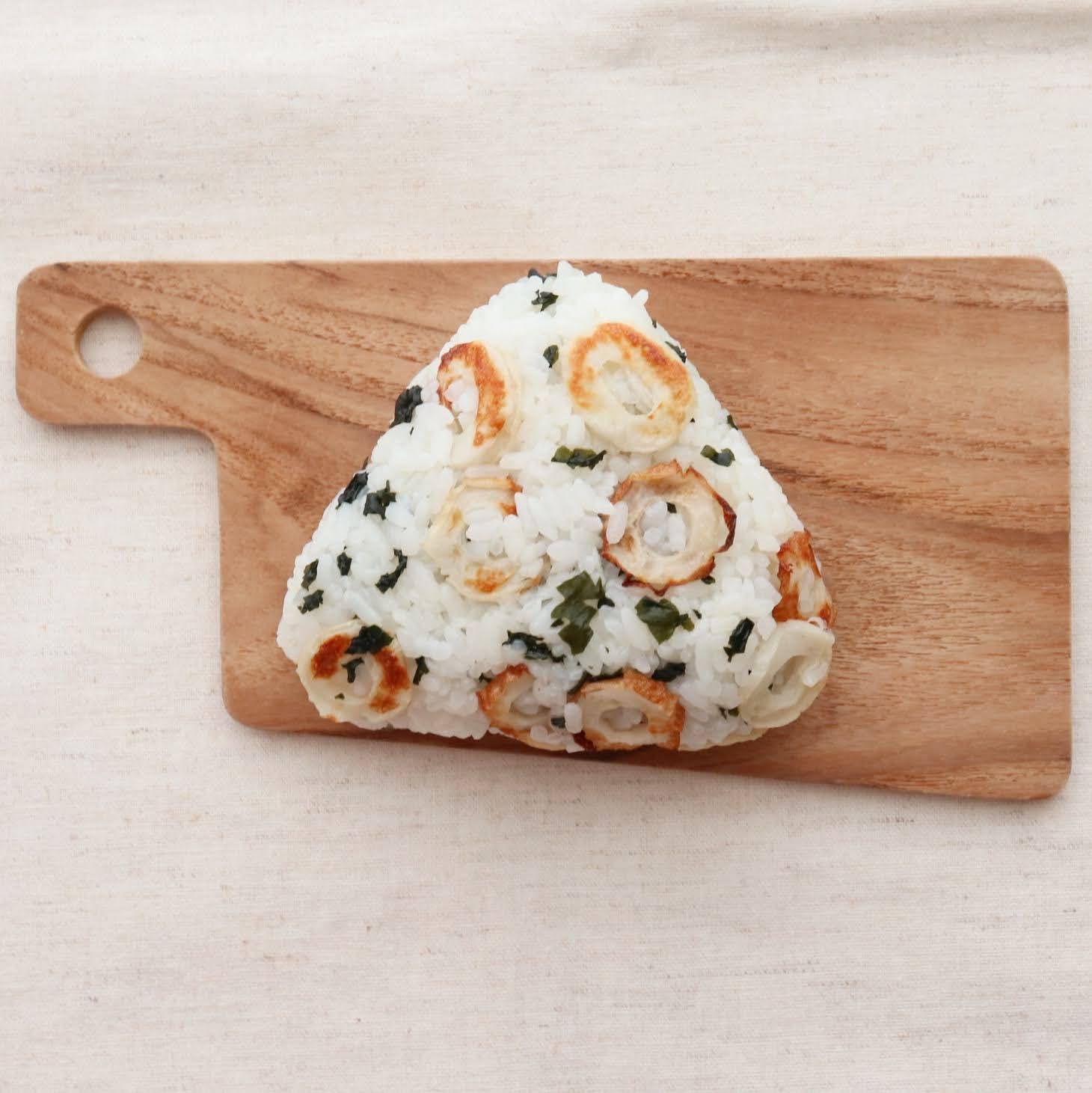 ちくわおにぎり 食べごたえ抜群！「ちくわおにぎり」10連発 - macaroni