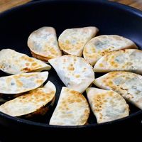 【作り方】のり豚キムチのたたみ餃子