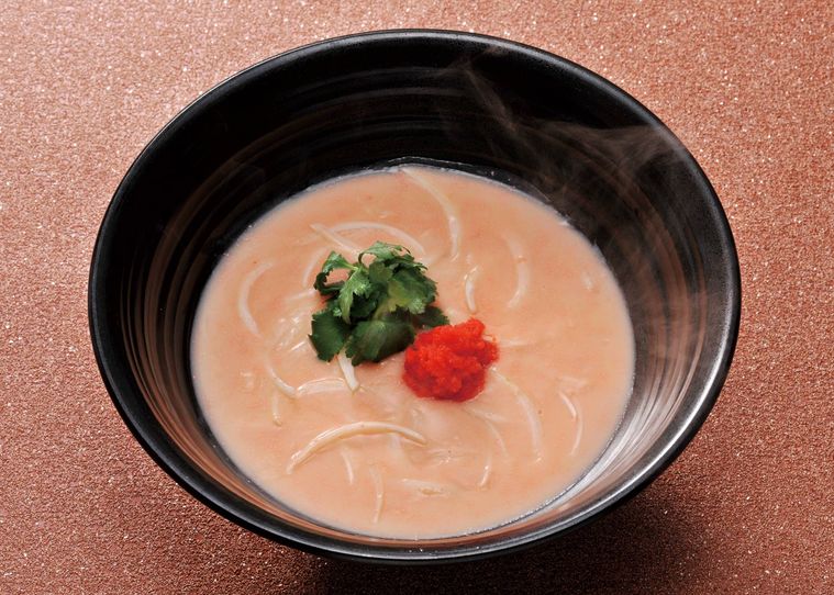 明太子クリームがかかったうどん